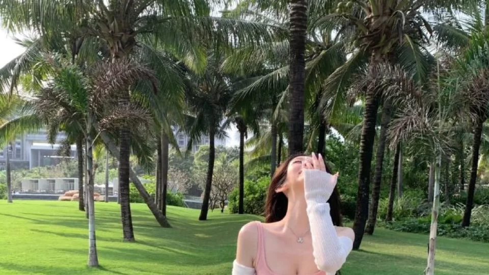主题大赛-52精选网大摆锤主题周报：樱花视频91观看路线播放预览封面